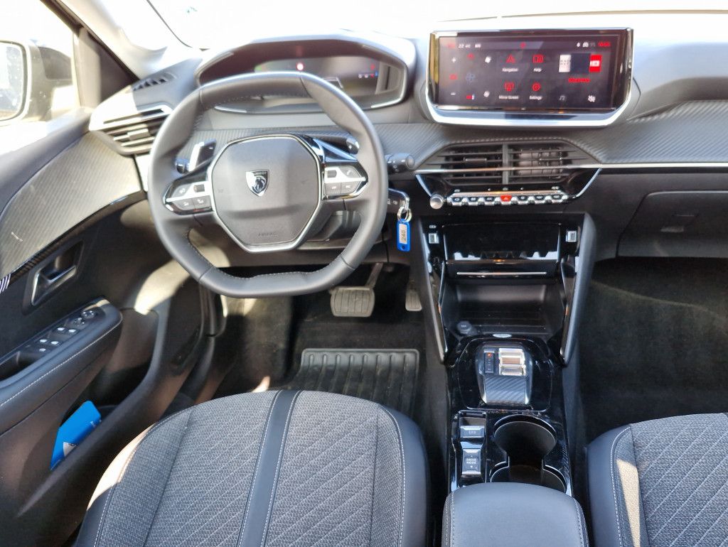 Peugeot 208 PureTech 100 Allure AT LED Kamera PDC CarPla