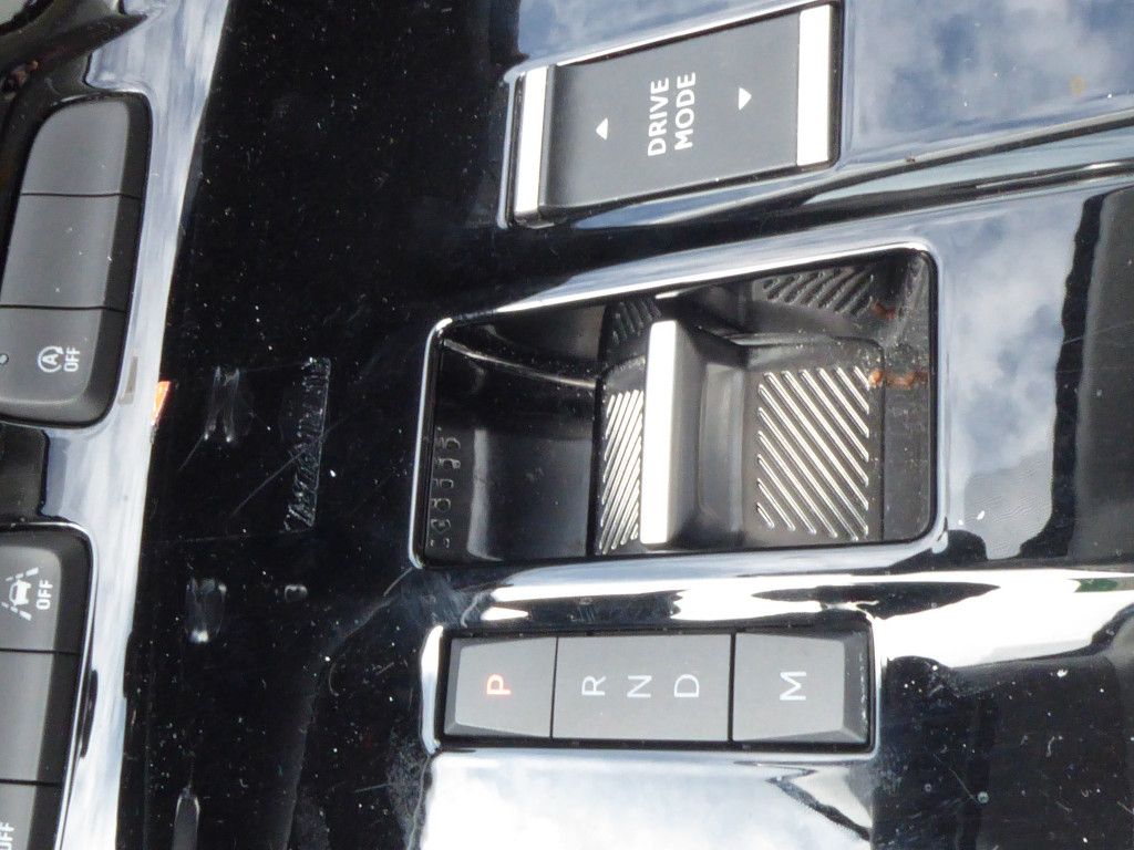 Opel Grandland 1.2 Turbo GS-Line AT8 LED-Licht NaviPr