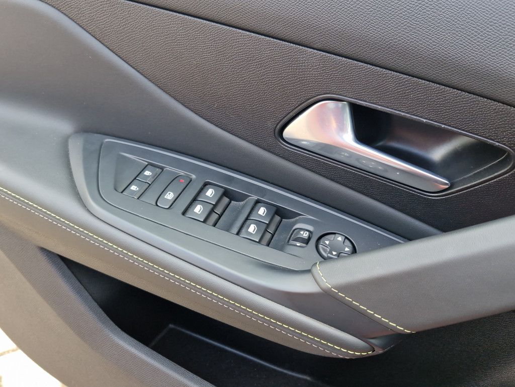 Peugeot 308 SW PHEV 225 e-AT GT LED Navi Kamera Sound Ke