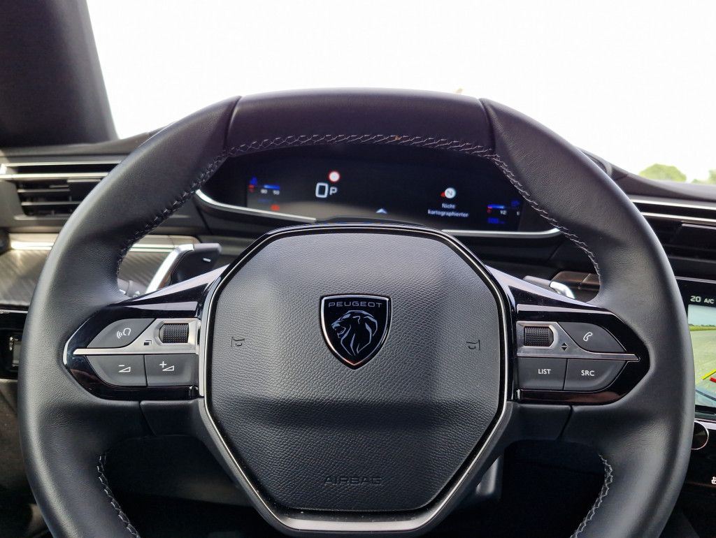 Peugeot 508 SW PureTech 130Allure AT LED Navi Kamera360