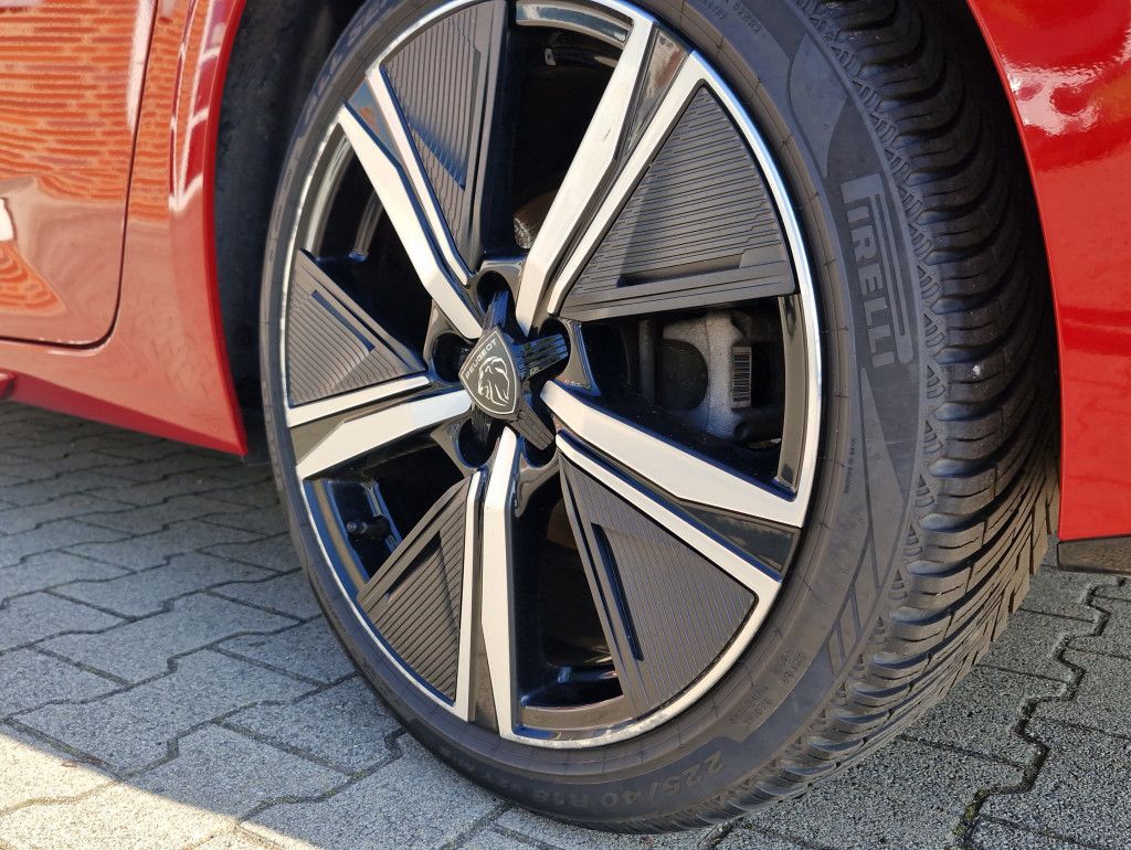 Peugeot 308 SW PureTech GT AT Matrix Navi Kamera360 SHZ