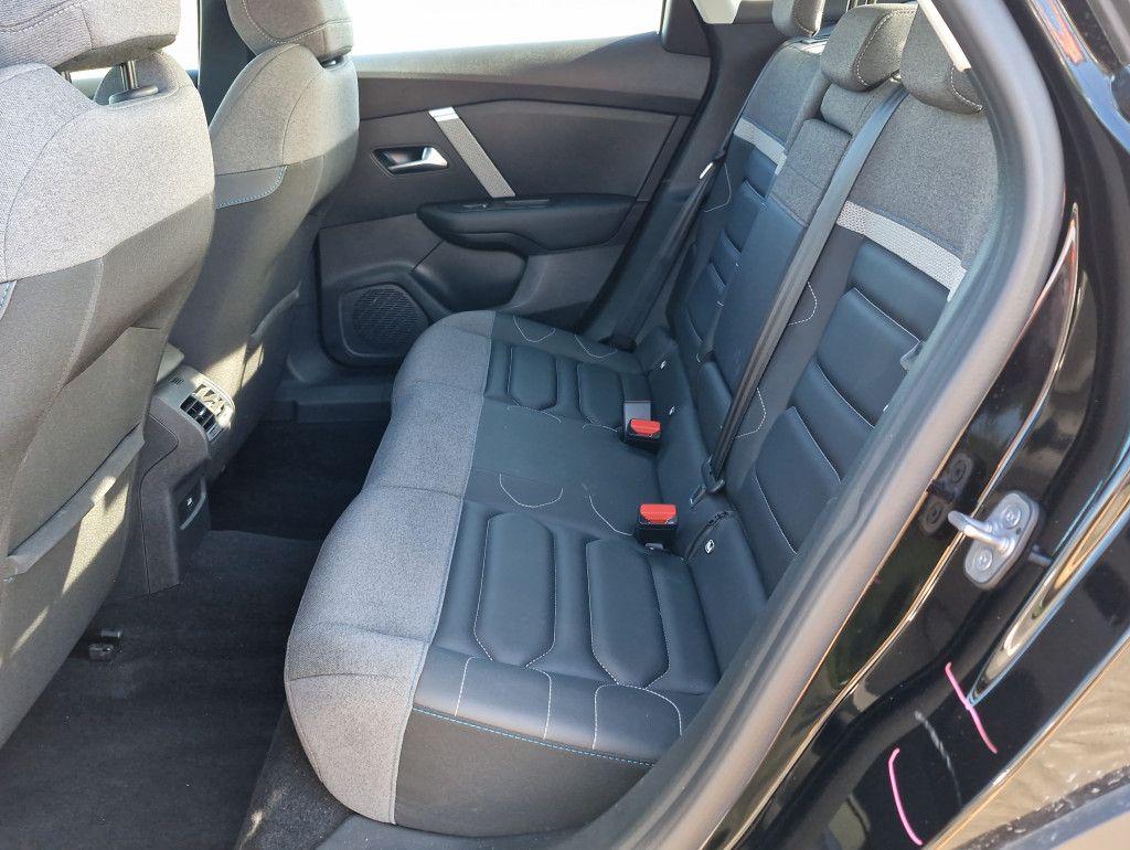 Citroën C4 PureTech 130 Plus AT LED Navi SHZ Kamera ACC