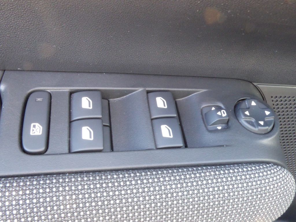 Citroën C3 Aircross PureTech 130 Plus AT LED Navi PDC Kl