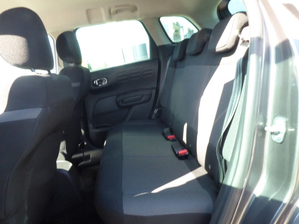 Citroën C3 Aircross PureTech 130 Plus AT LED Navi PDC Kl