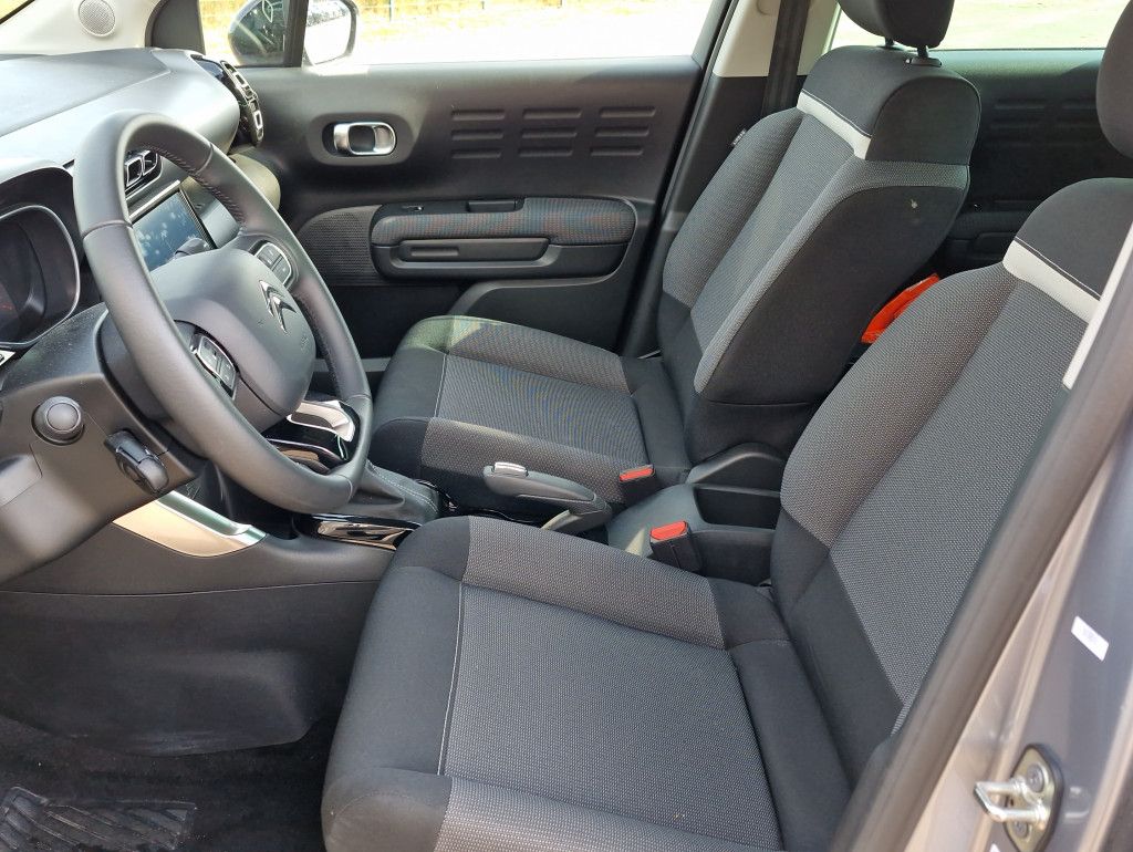 Citroën C3 Aircross PureTech 130 Plus AT LED Navi PDC Al
