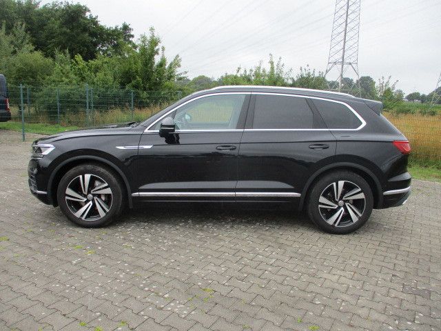 Volkswagen Touareg 3.0 TDI Elegance IQLight Innovision Pano