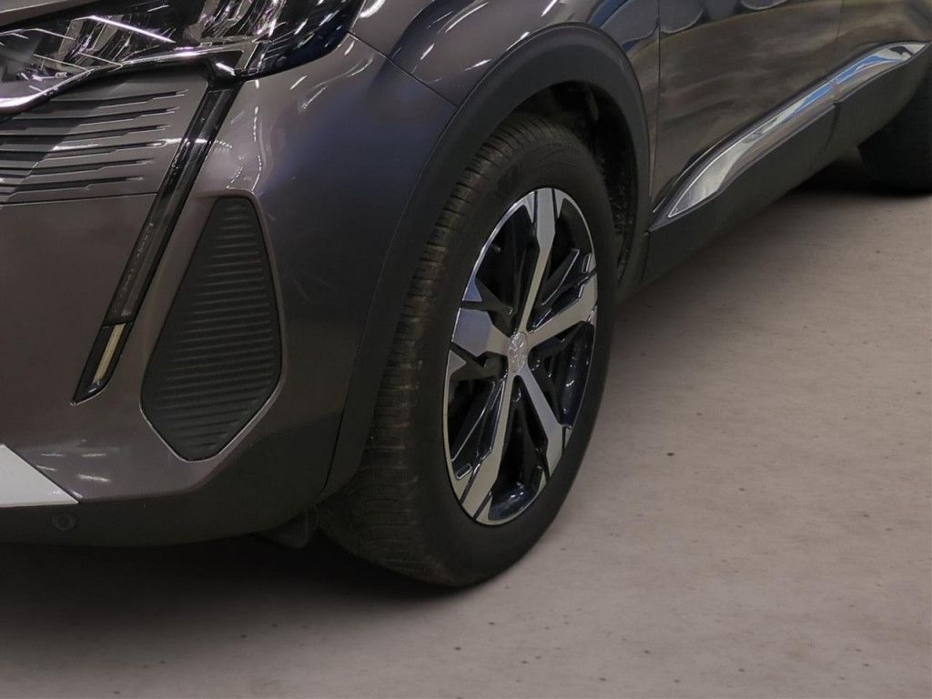 Peugeot 5008 BlueHDI 130 Allure AT LED Navi Kamera 7-Sit