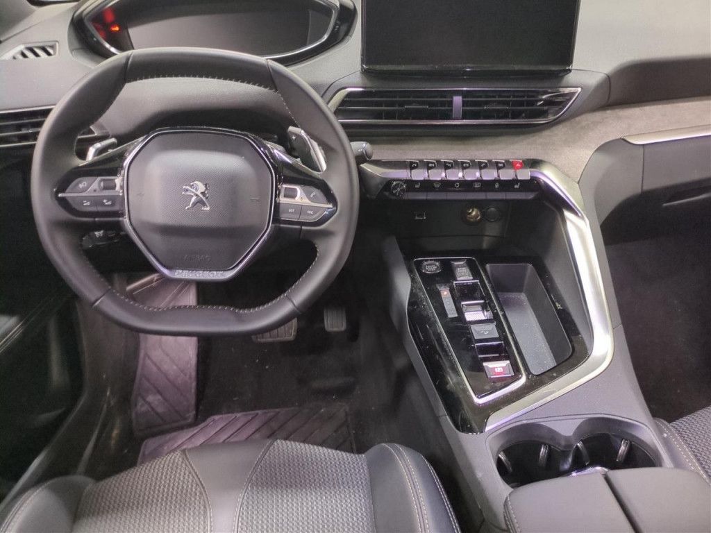 Peugeot 5008 BlueHDI 130 Allure AT LED Navi Kamera 7-Sit