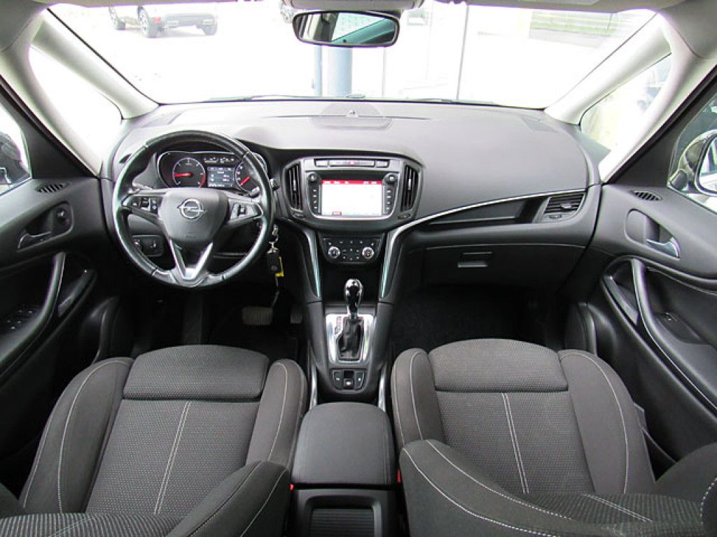 Opel Zafira 2.0 CDTI Innovation AT6 AFL-LED NAVI R-Ka