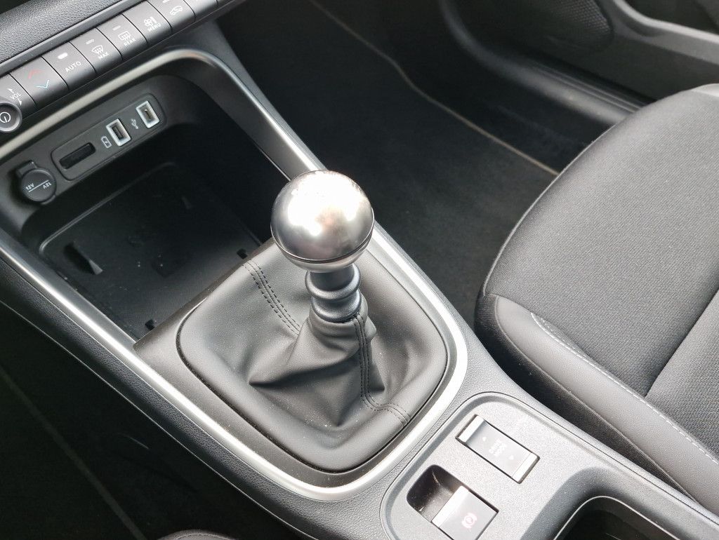 Jeep Avenger 1.2 GSE T3 Altitude LED Navi Kamera SHZ