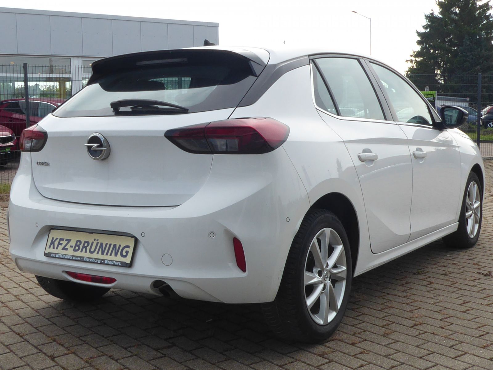 Opel Corsa F 1.2 Turbo Elegance LED Multimedia Sitzhz