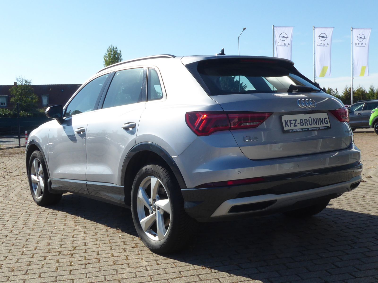 Audi Q3 40 TFSI Quattro Advanced S-tronic LED Navi Pl