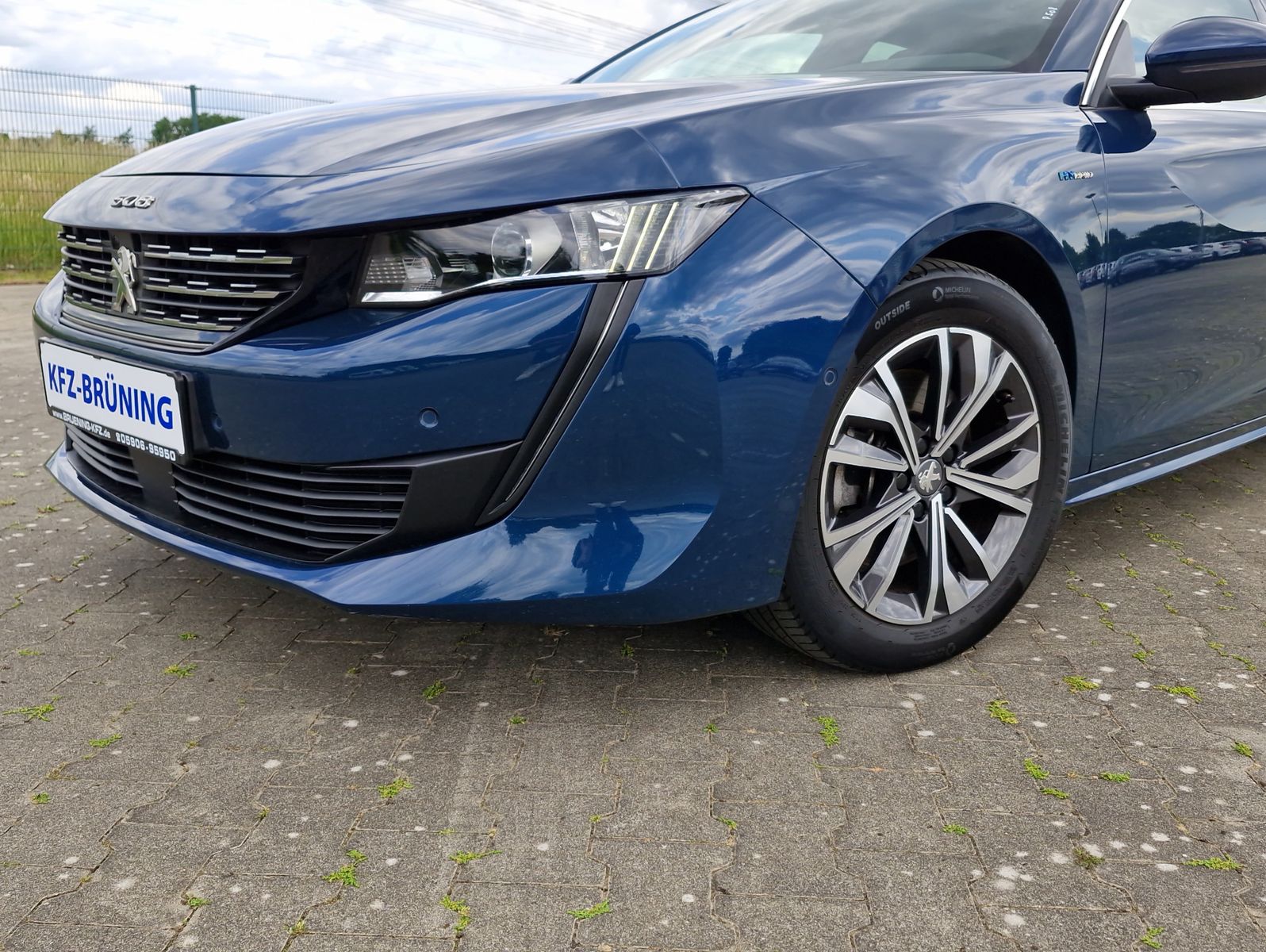 Peugeot 508 SW PHEV 225 e-AT Allure LED Navi Kamera AHK