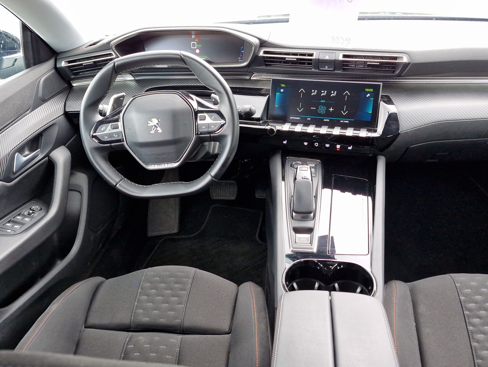 Peugeot 508 SW PHEV 225 e-AT Active Pack LED Navi Kamera