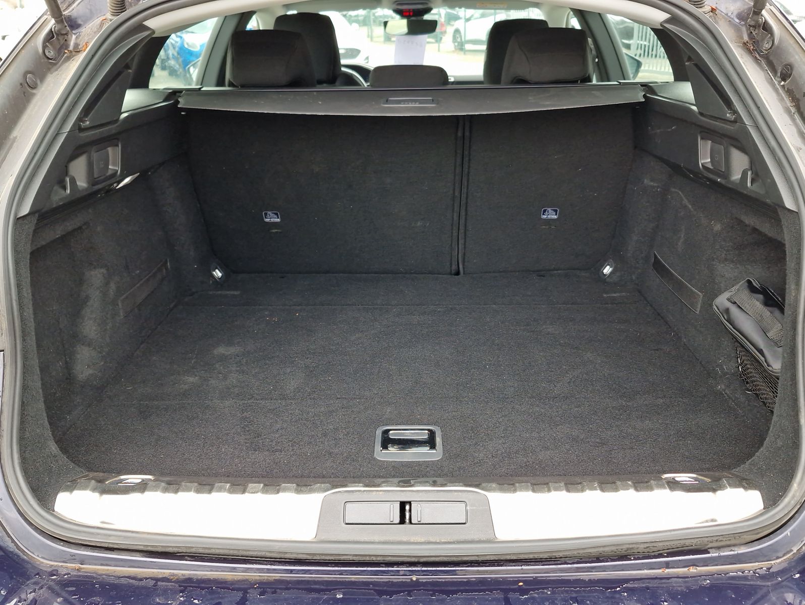 Peugeot 508 SW PHEV 225 e-AT Active Pack LED Navi Kamera