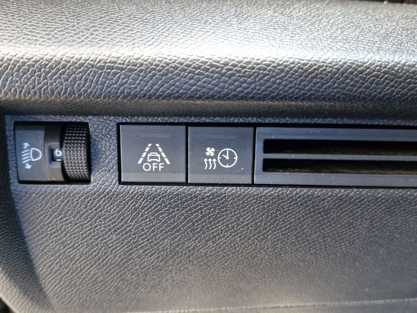 Citroën C4 e-C4 Feel AT LED CarPlay SHZ PDC Alu 18