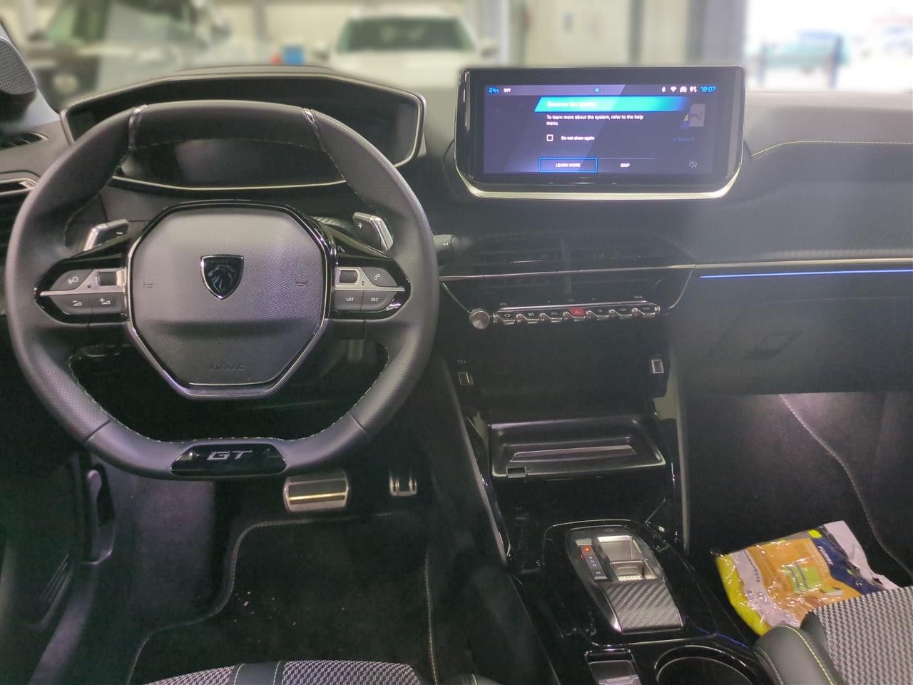 Peugeot 208 Hybrid 145 GT e-DSC Navi LED+ Kamera 360 ACC