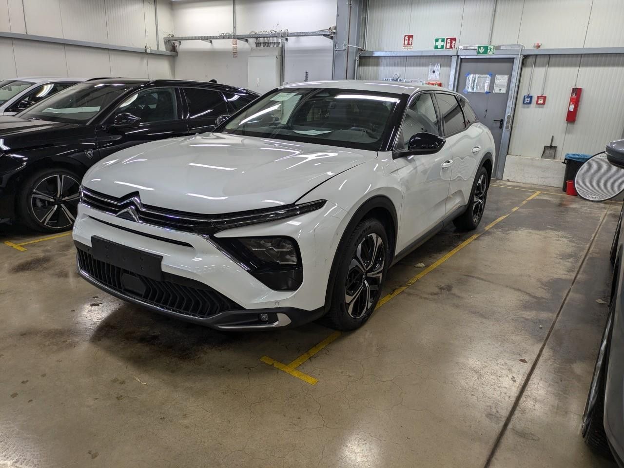 Citroën C5 X PureTech 130 Plus AT LED Navi Leder HeadUp