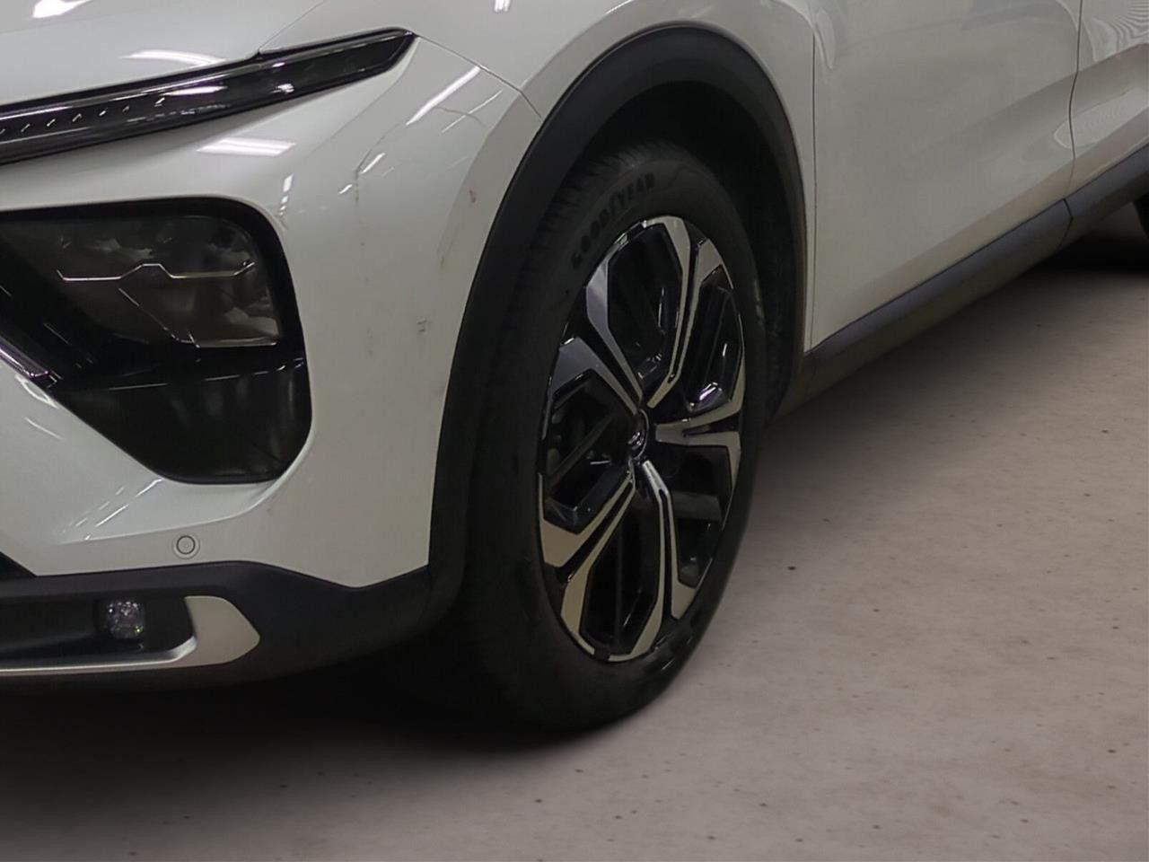 Citroën C5 X PureTech 130 Plus AT LED Navi Leder HeadUp