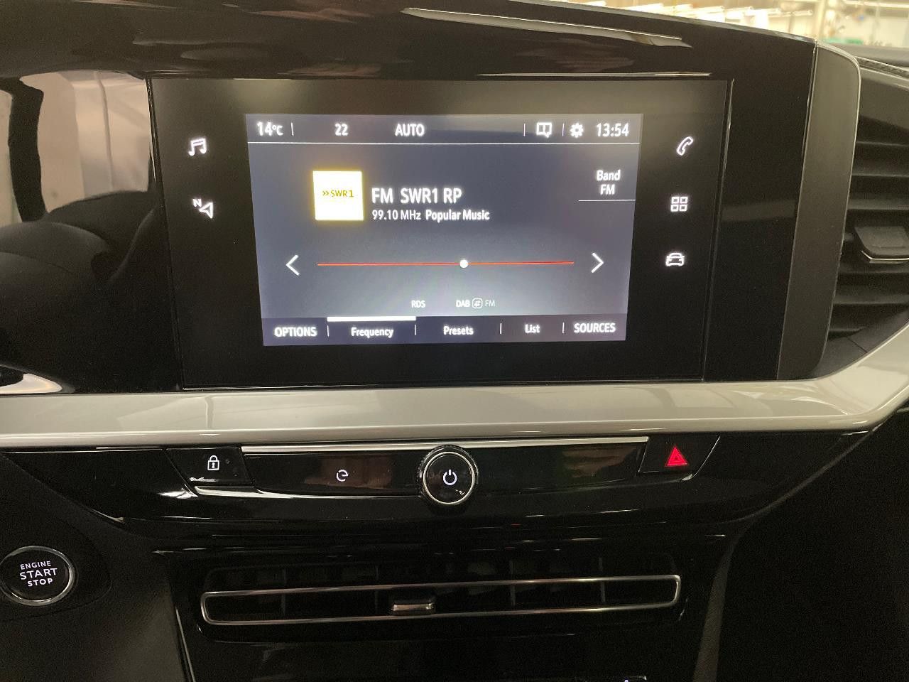 Opel Mokka-e Elegance AT LED Navi Kamera Alcantara SH