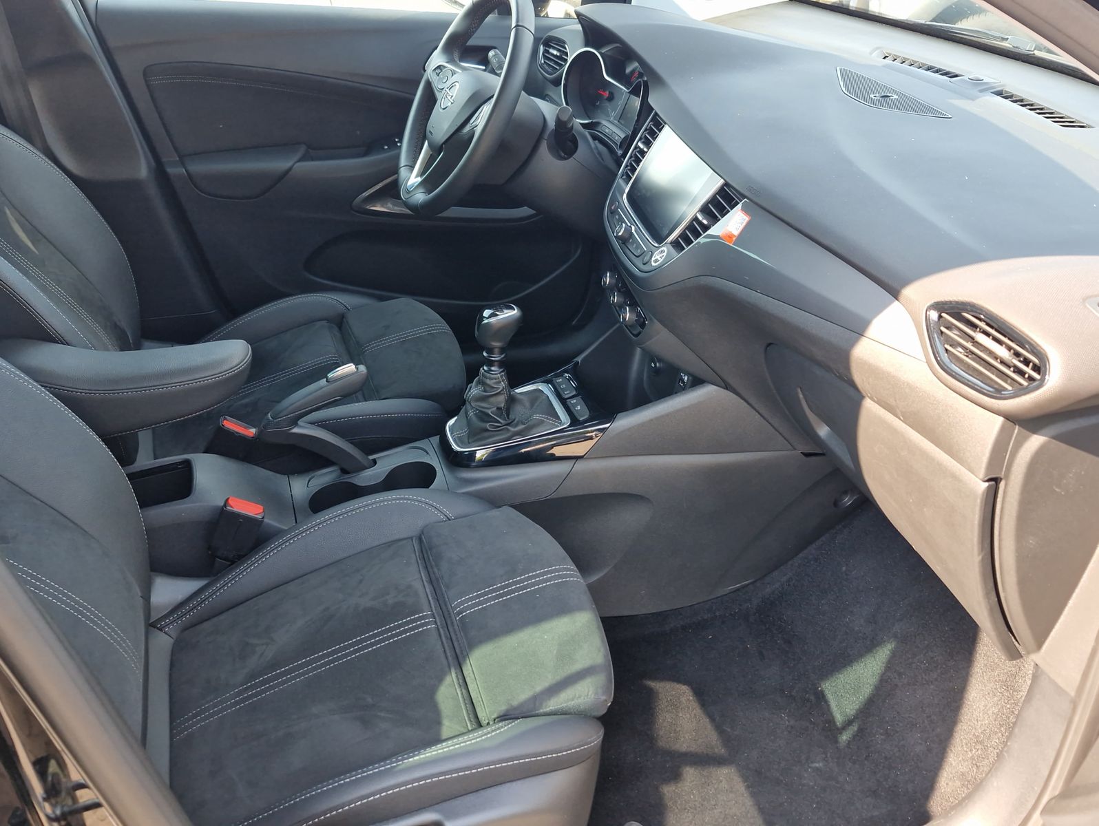 Opel Crossland 1.2 Turbo Ultimate LED Navi Kamera SHZ