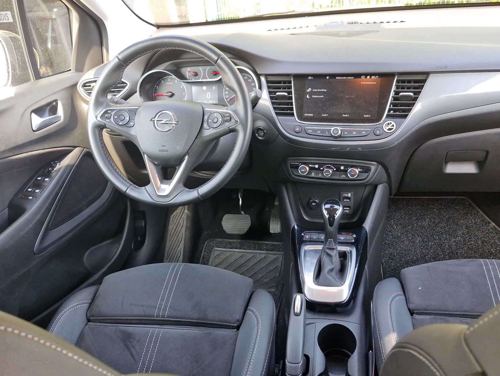 Opel Crossland 1.2 Turbo Ultimate AT Navi LED Alcanta