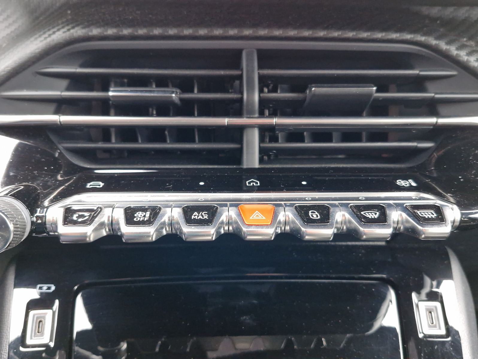Peugeot 208 Hybrid 145 e-DSC GT AT LED+ CarPlay Kamera A