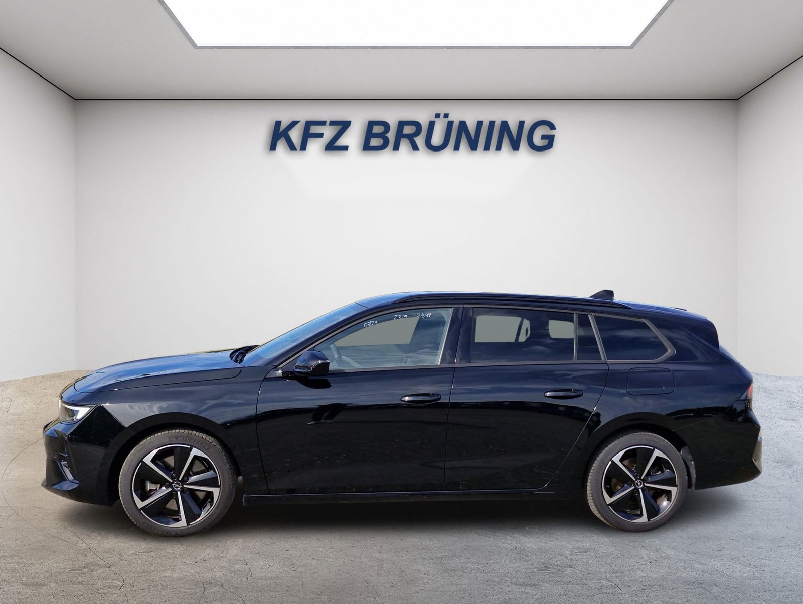 Opel Astra L ST 1.6 Turbo PHEV GS AT Navi LED Kamera3