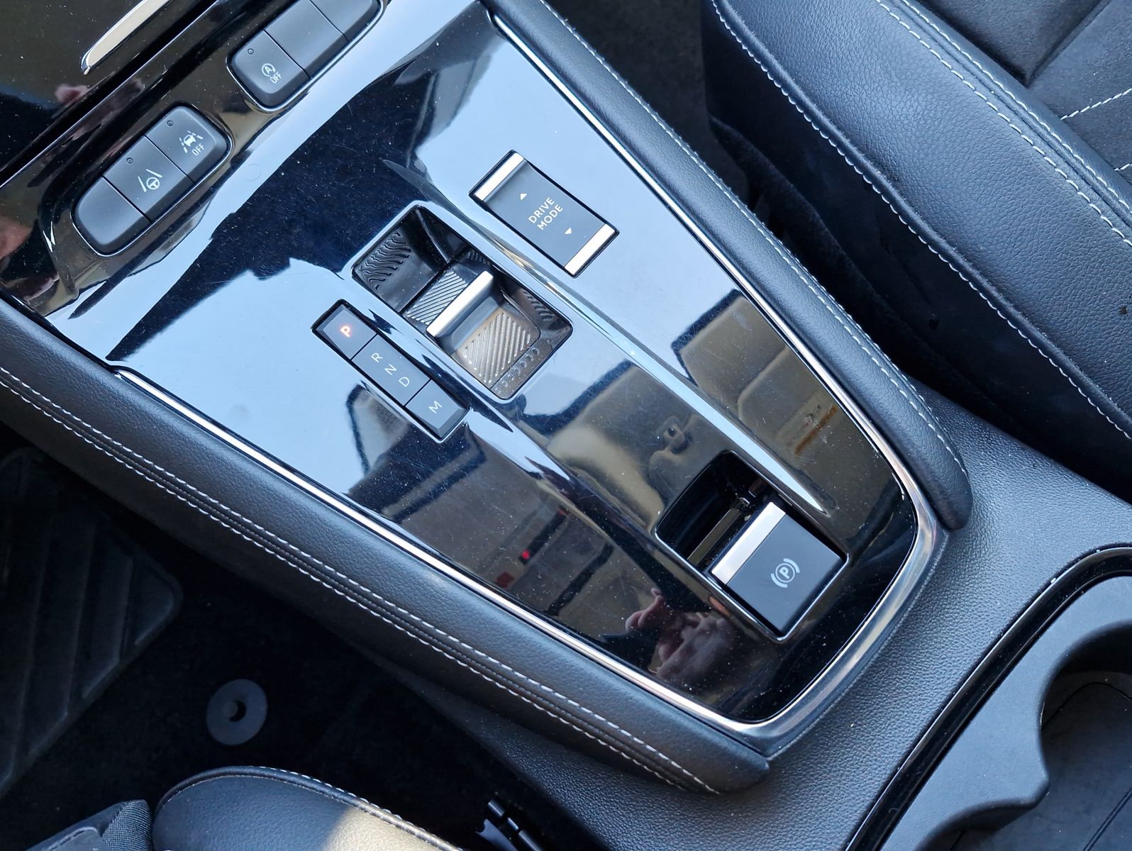 Opel Grandland 1.2 Turbo Ultimate AT Navi Alcantara M