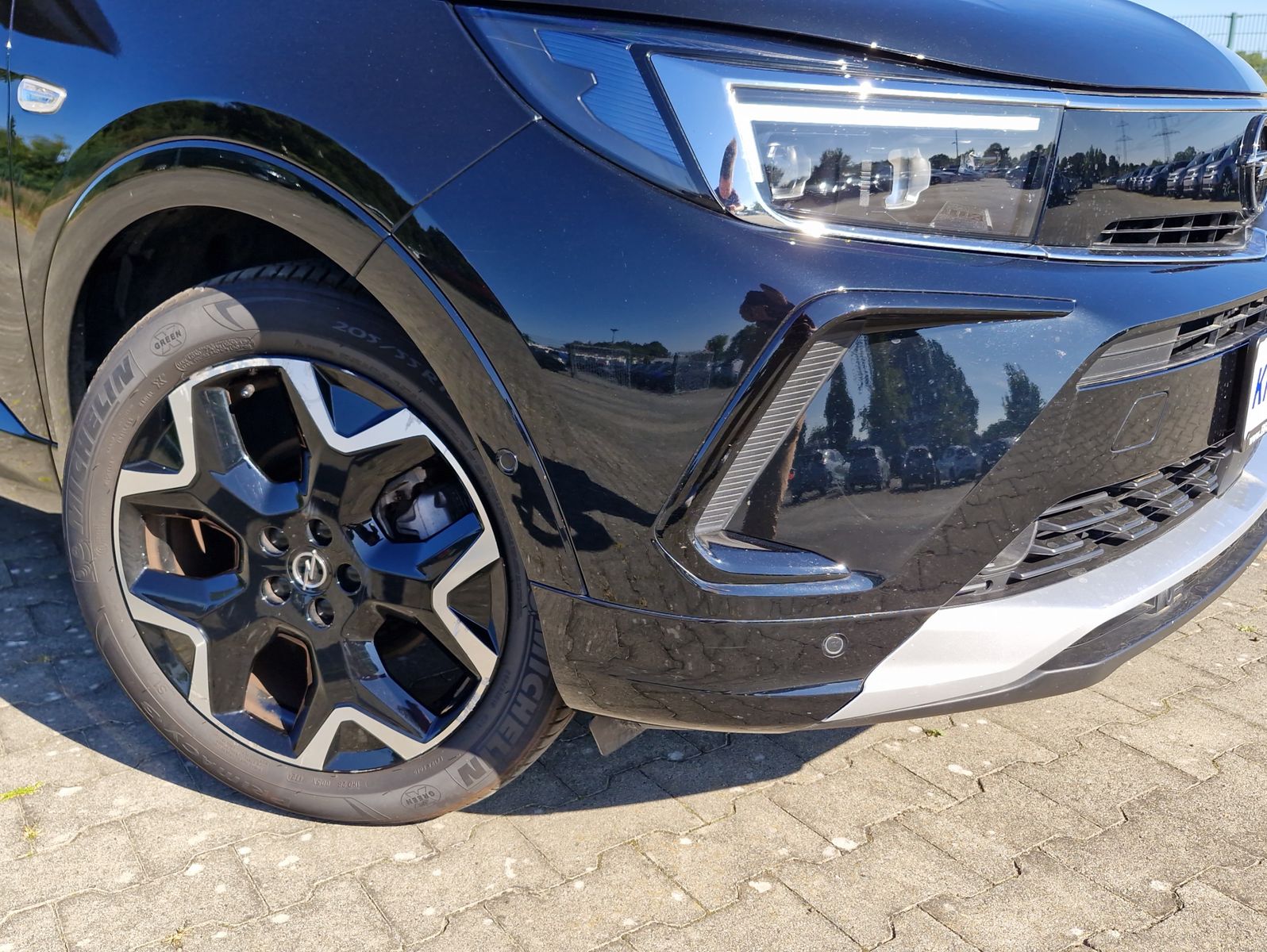 Opel Grandland 1.2 Turbo Ultimate AT Navi Alcantara M
