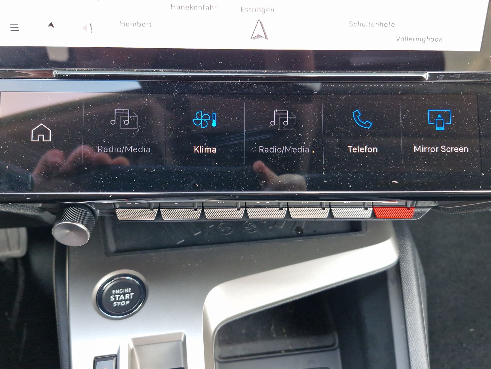 Peugeot 408 PHEV 225 Allure AT Navi LED Kamera 360 SHZ L