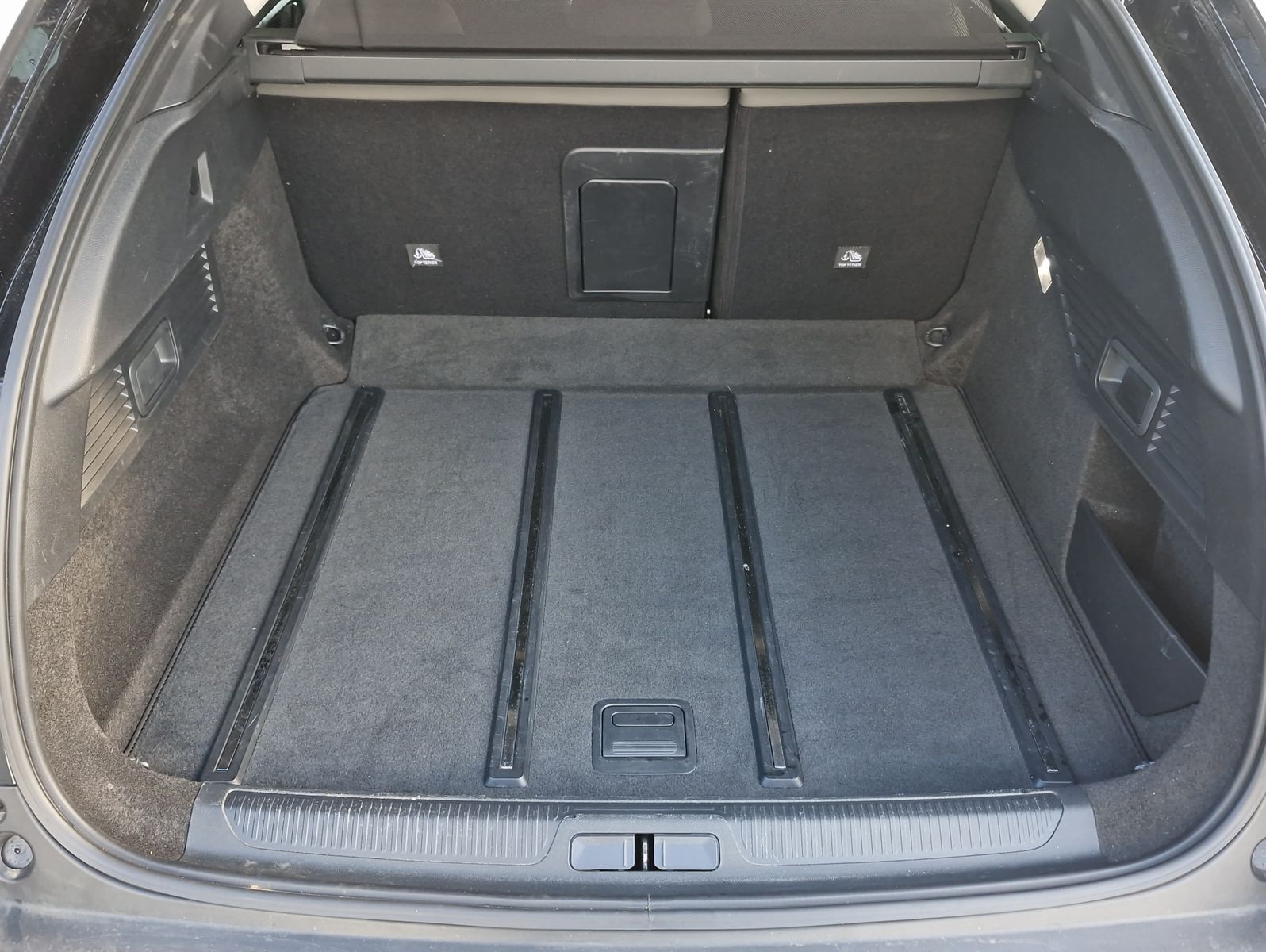 Citroën C5 X PureTech 130 Plus AT LED Navi Leder HeadUp