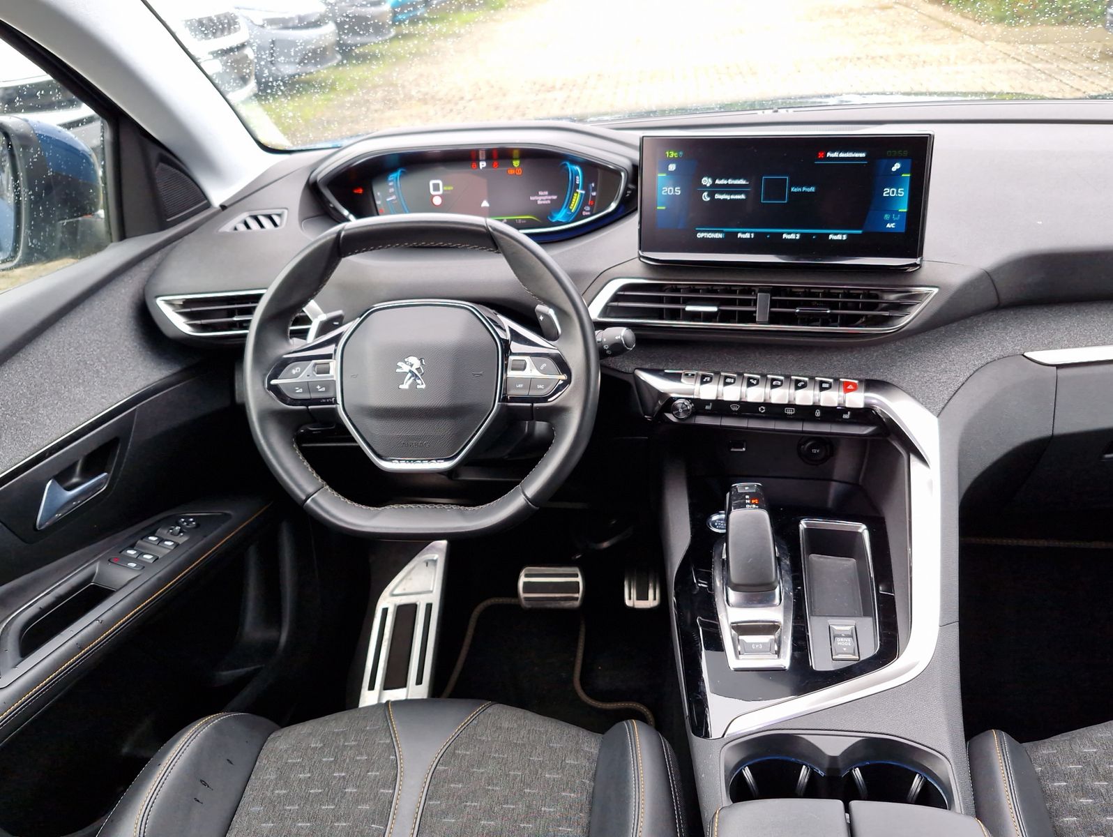Peugeot 3008 PHEV 225 e-AT Roadtrip LED Navi Kamera SHZ