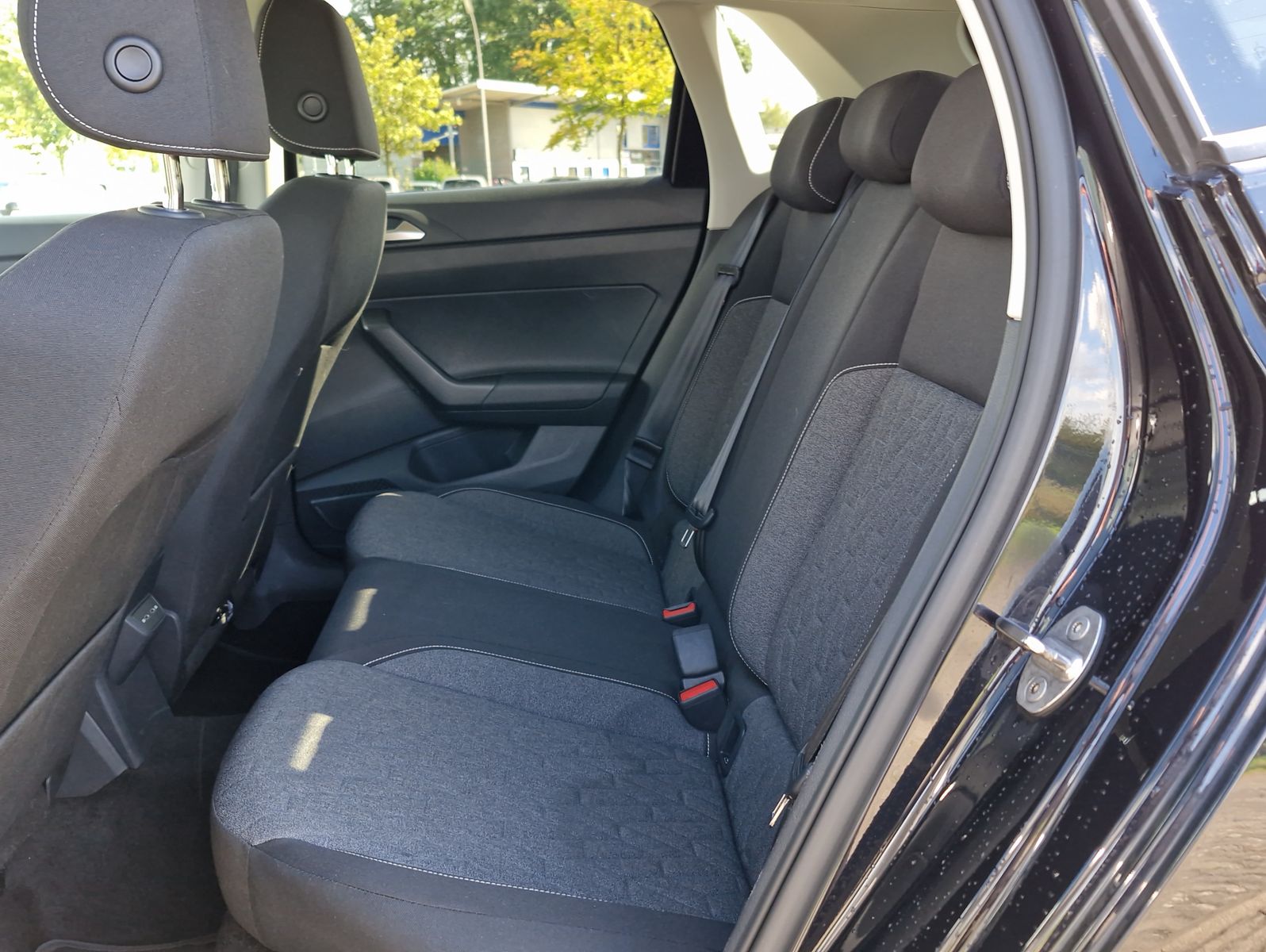 Volkswagen Polo 1.0 TSI Move Navi LED SHZ Virtual PDC Alu 1